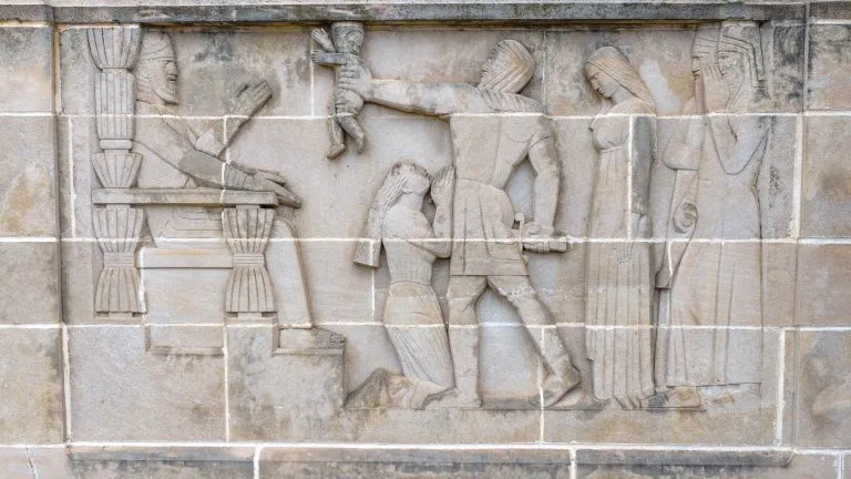 The Judgement of Solomon by Lee Lawrie